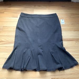 TAHARI NWT COAL  LINED SKIRT WITH RAW BOTTOM EDGE, EXQUISITE STITCHING S…
